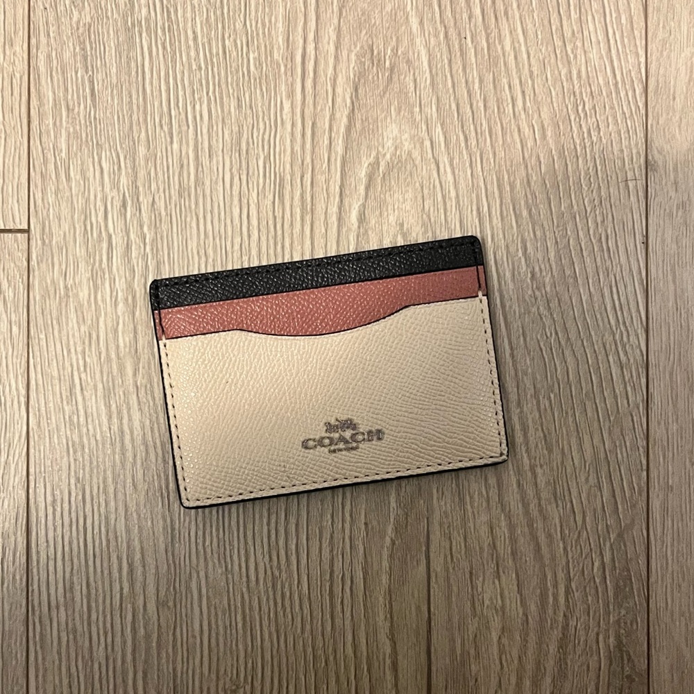 Coach card holder. One Size